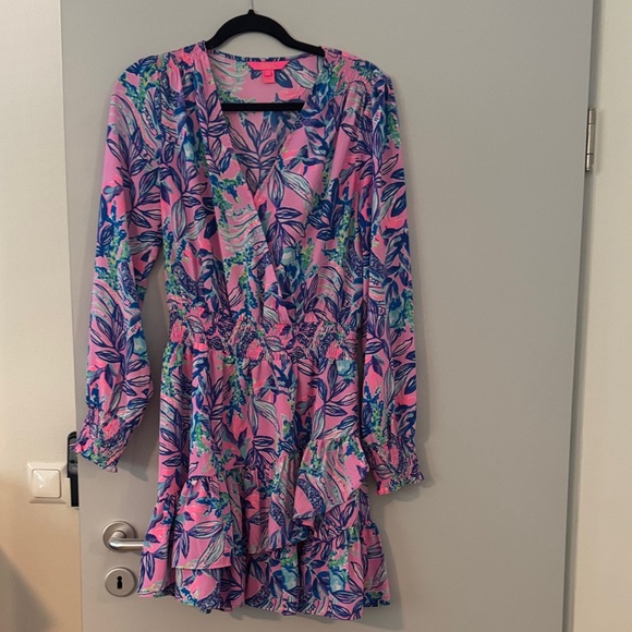 Lilly Pulitzer Dresses & Skirts - Lilly Pulitzer Pink and Blue Floral Dress